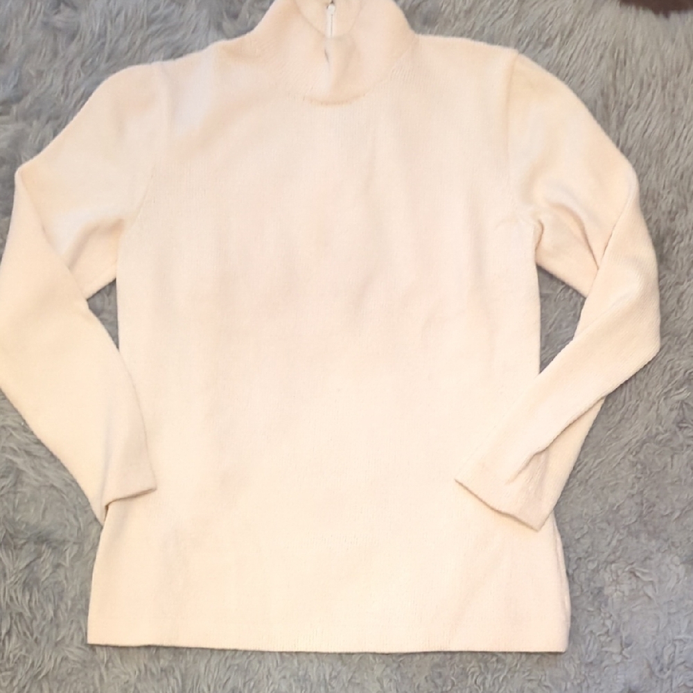 St. John Cream Turtleneck Sweater